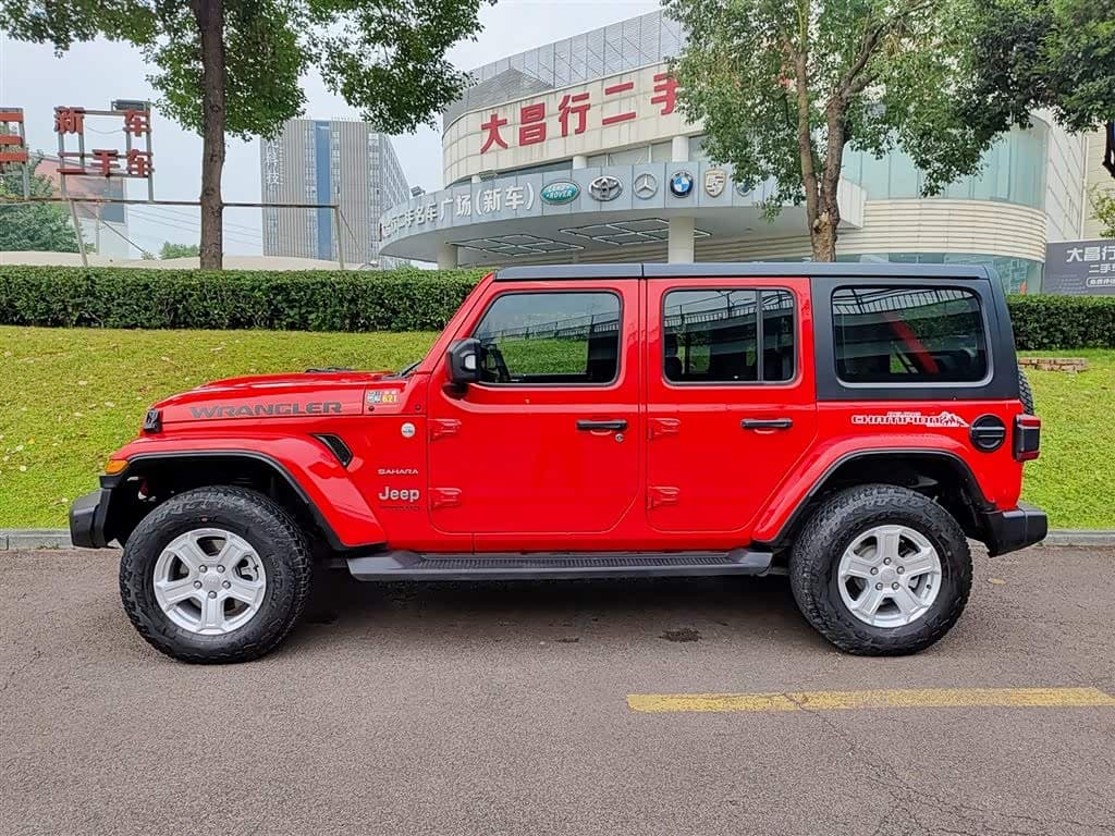 Jeep Wrangler 2020 — Фото 3/11