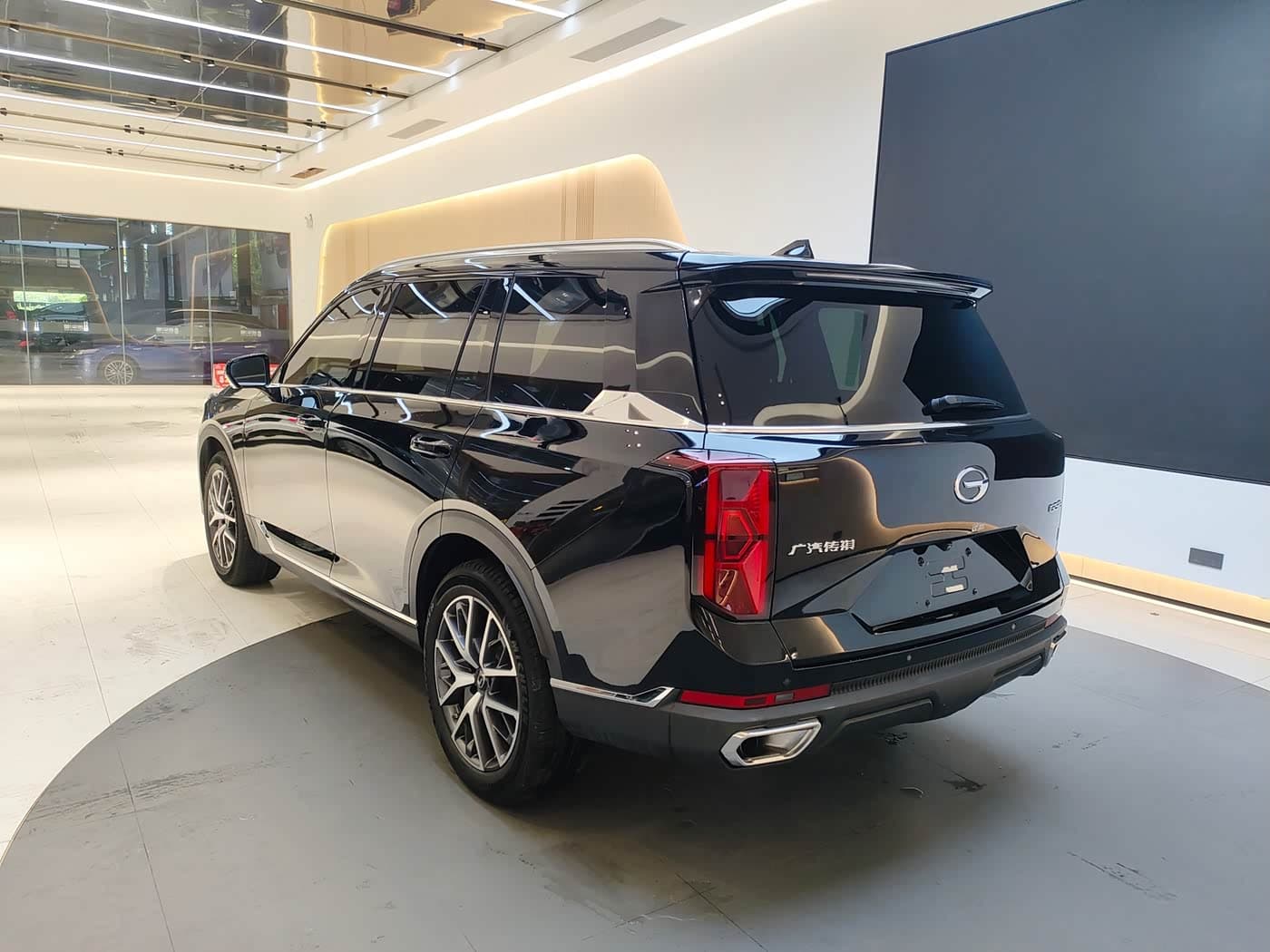 GAC Trumpchi Trumpchi GS8 2023 — Фото 6/16