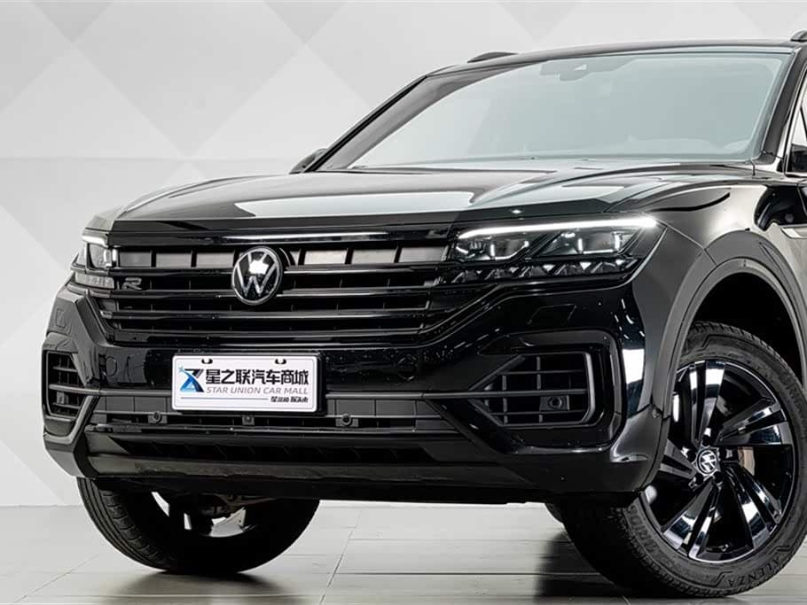 Volkswagen Touareg 2023 — Фото 2/20