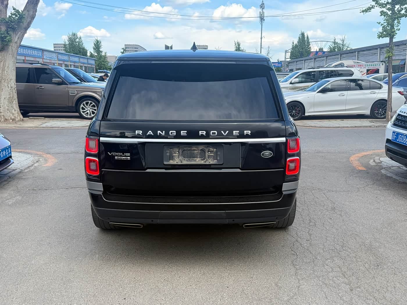 Land Rover Range Rover 2019 — Фото 15/16