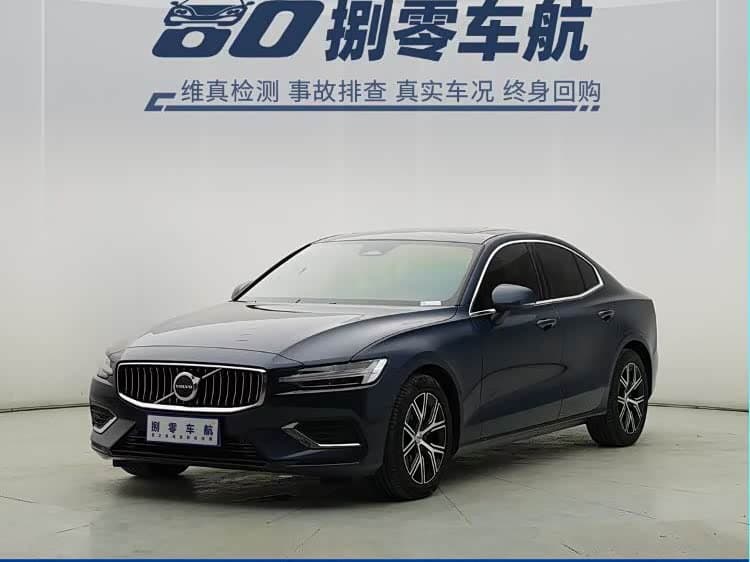 Volvo S60 2025 — Фото 1/16