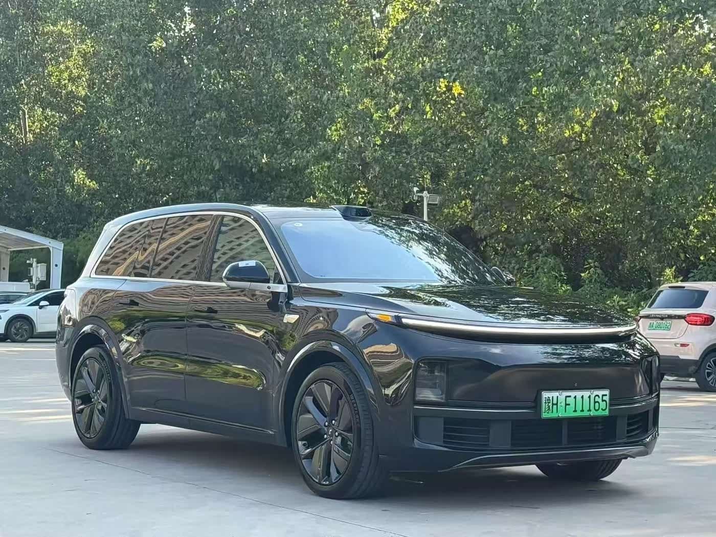 Li Auto Li Xiang L9 2023 — Фото 3/9