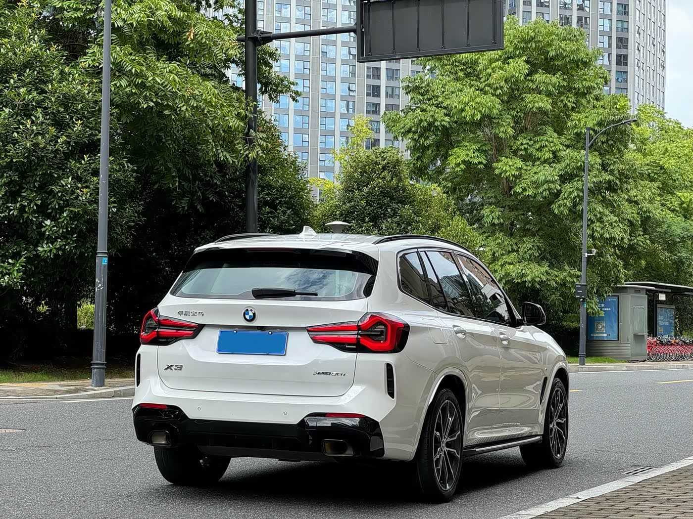 BMW X3 2022 — Фото 4/20