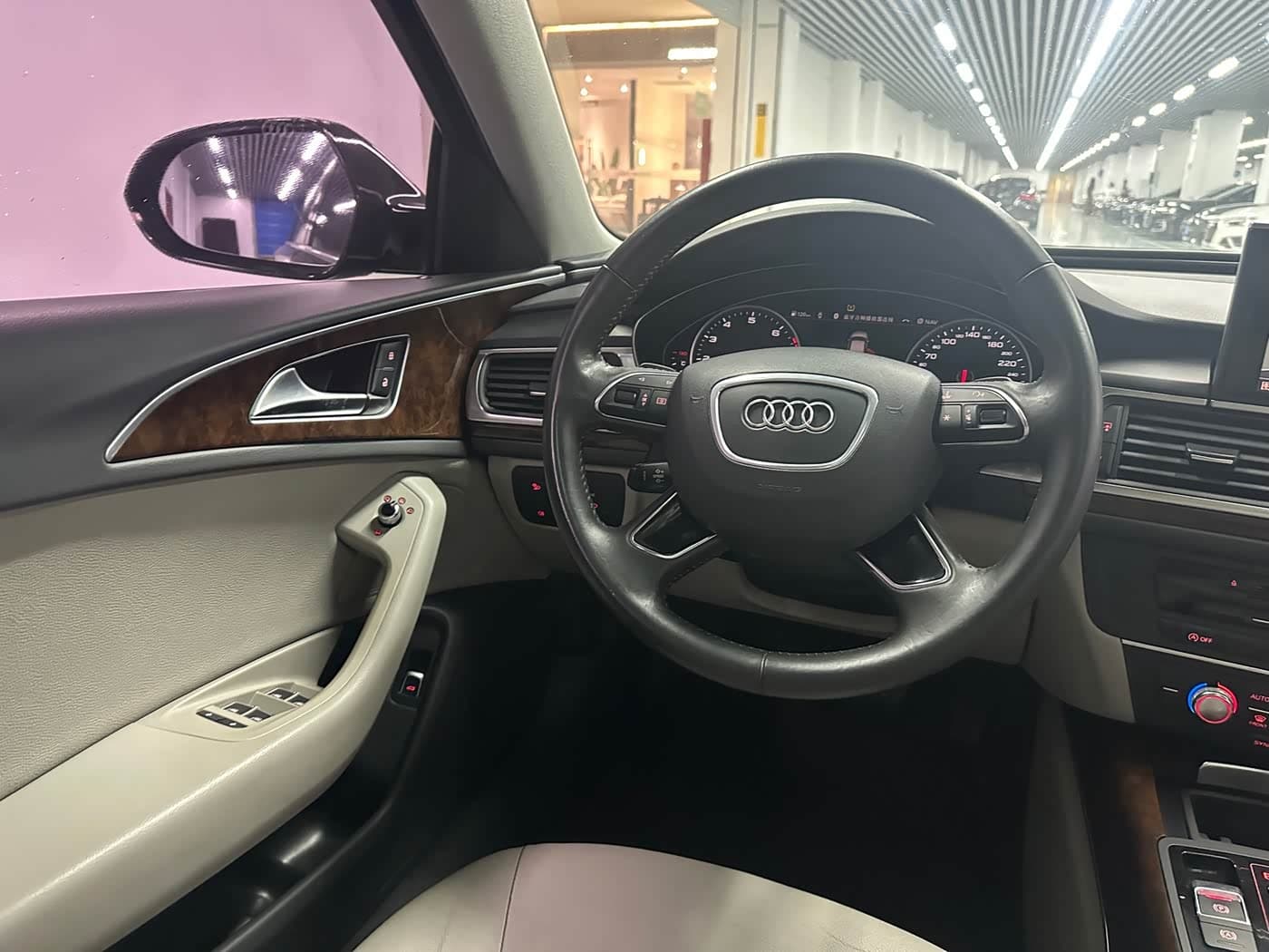 Audi A6L 2016 — Фото 11/19