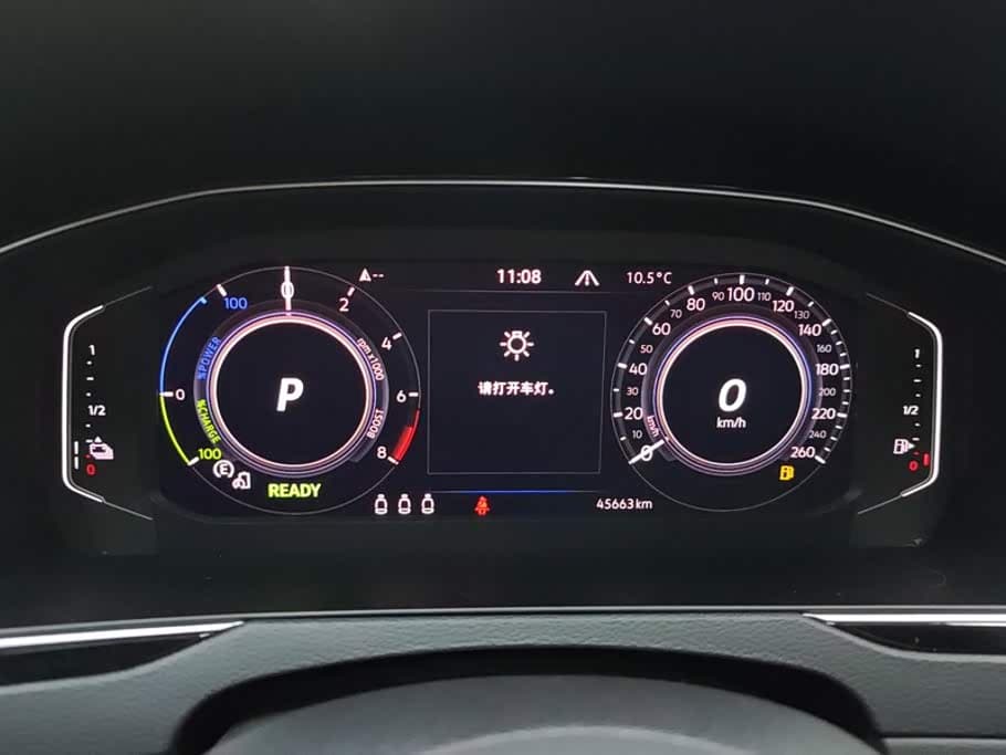 Volkswagen Magotan GTE Plug-in Hybrid 2023 — Фото 14/16