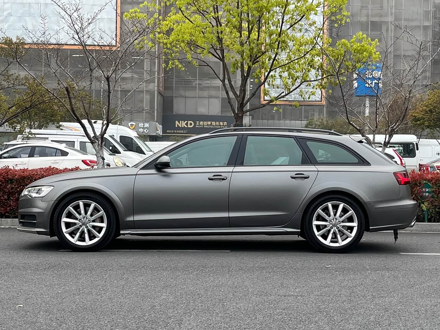 Audi A6 2016 — Фото 3/19