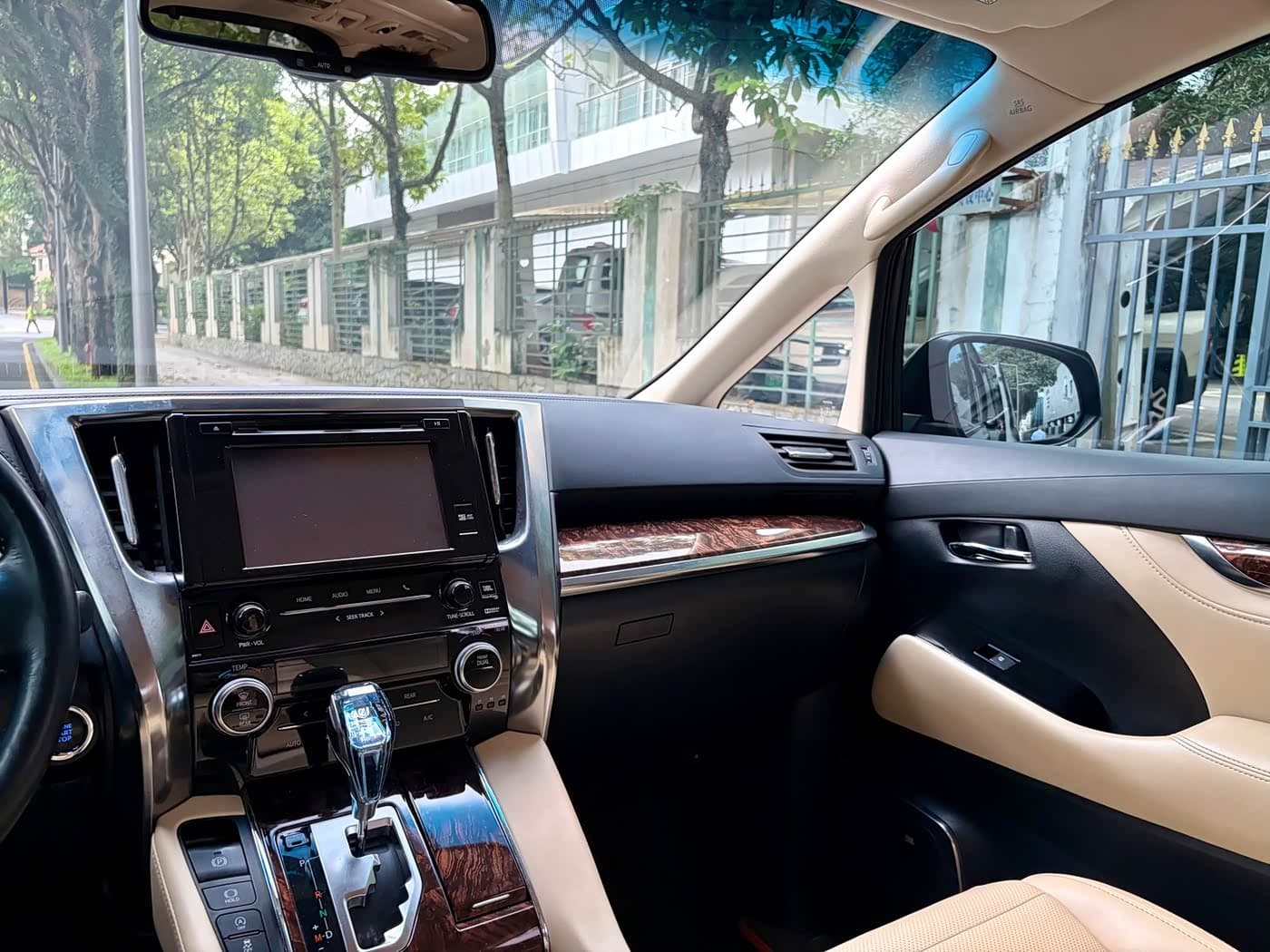 Toyota Alphard 2019 — Фото 15/20