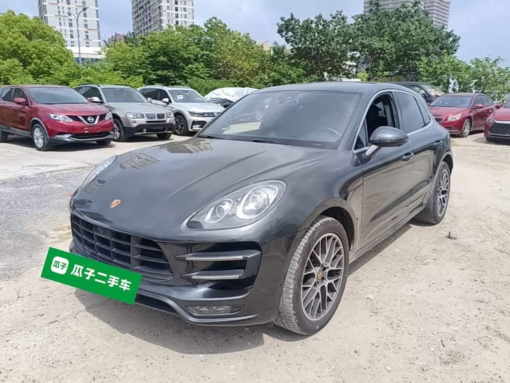 Porsche Macan 2018 — Фото 2/20