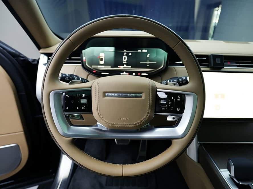 Land Rover Range Rover 2025 — Фото 14/20