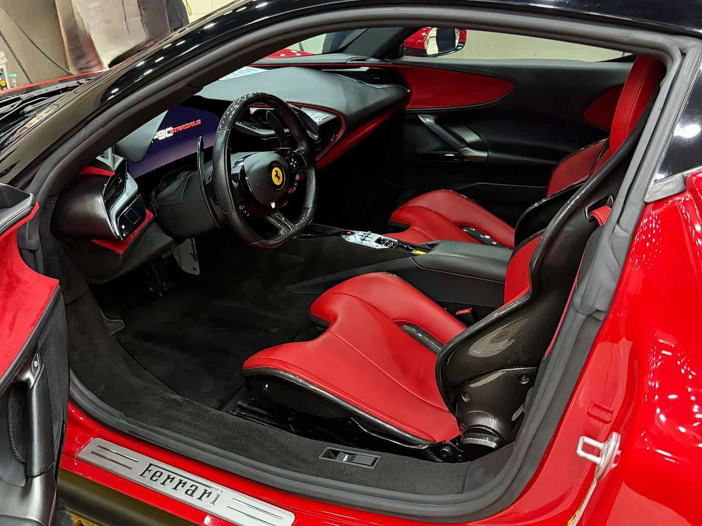 Ferrari SF90 2022 — Фото 9/13