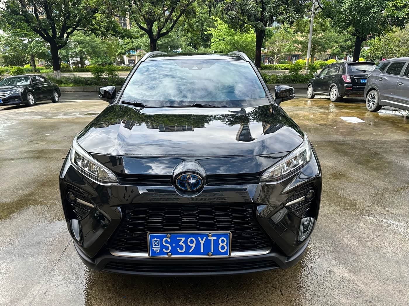 Toyota Wildlander 2021 — Фото 2/12