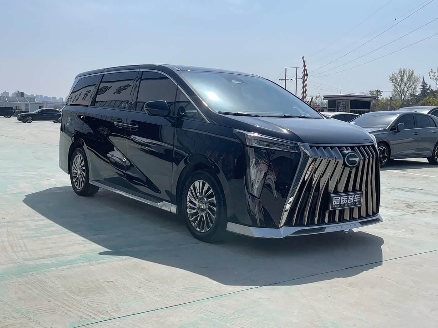 GAC Trumpchi Trumpchi M8 2023 — Фото 3/17