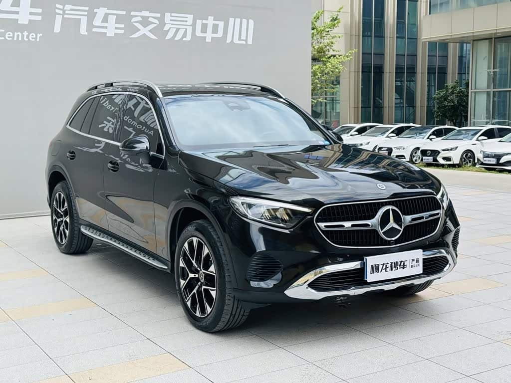 Mercedes-Benz GLC 2023 — Фото 3/20