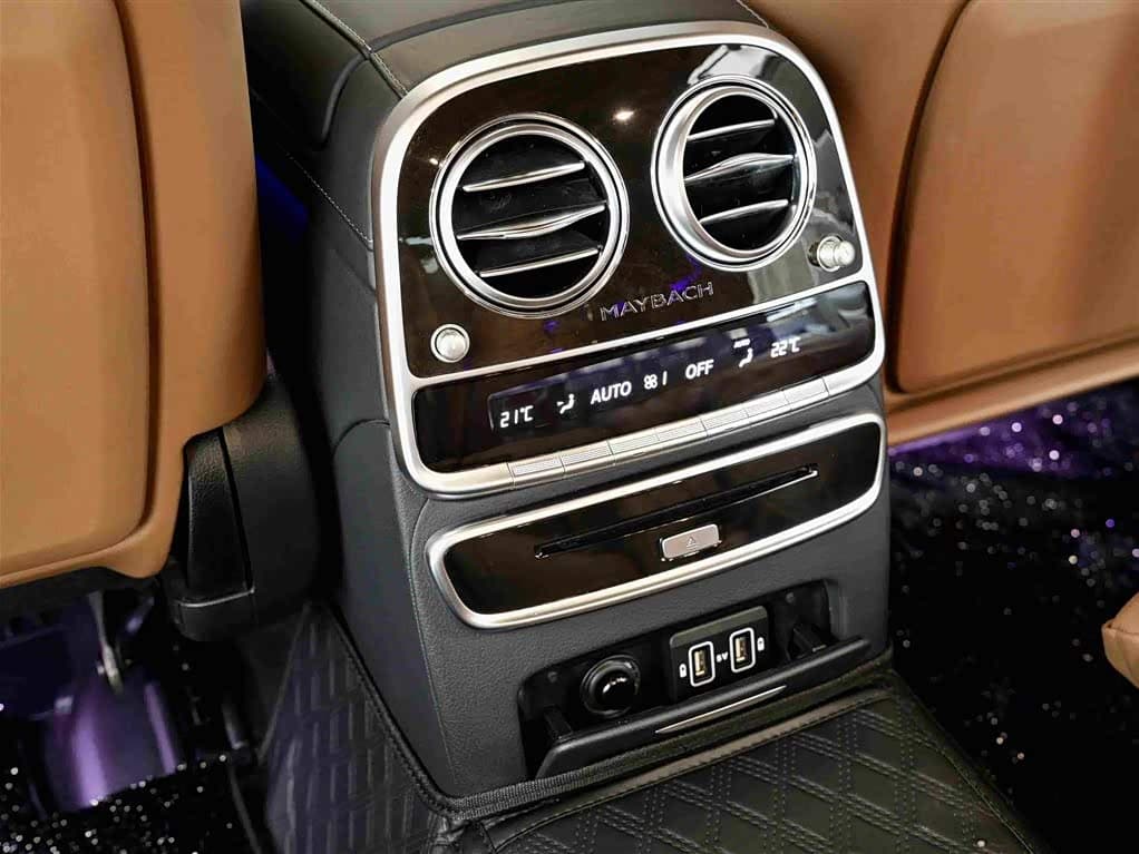 Mercedes-Benz Maybach S-Class 2021 — Фото 18/20