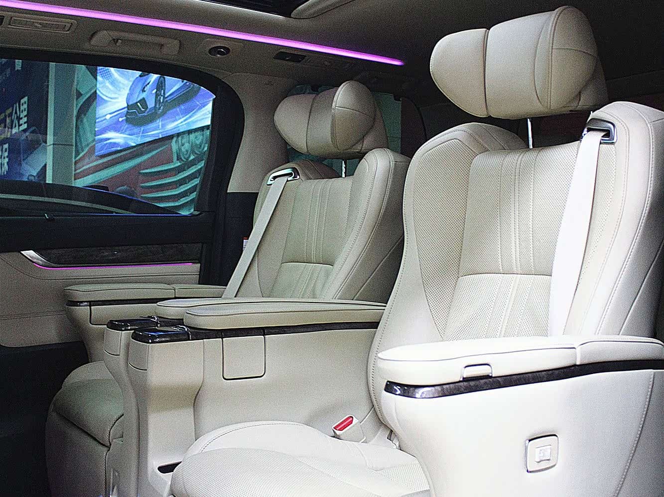 Toyota Alphard 2021 — Фото 7/19