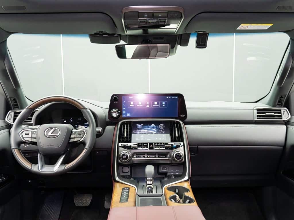Lexus LX 2026 — Фото 15/19