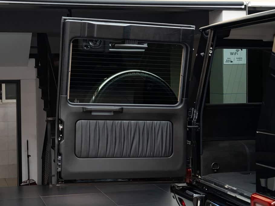 Mercedes-Benz G-Class 2012 — Фото 19/20