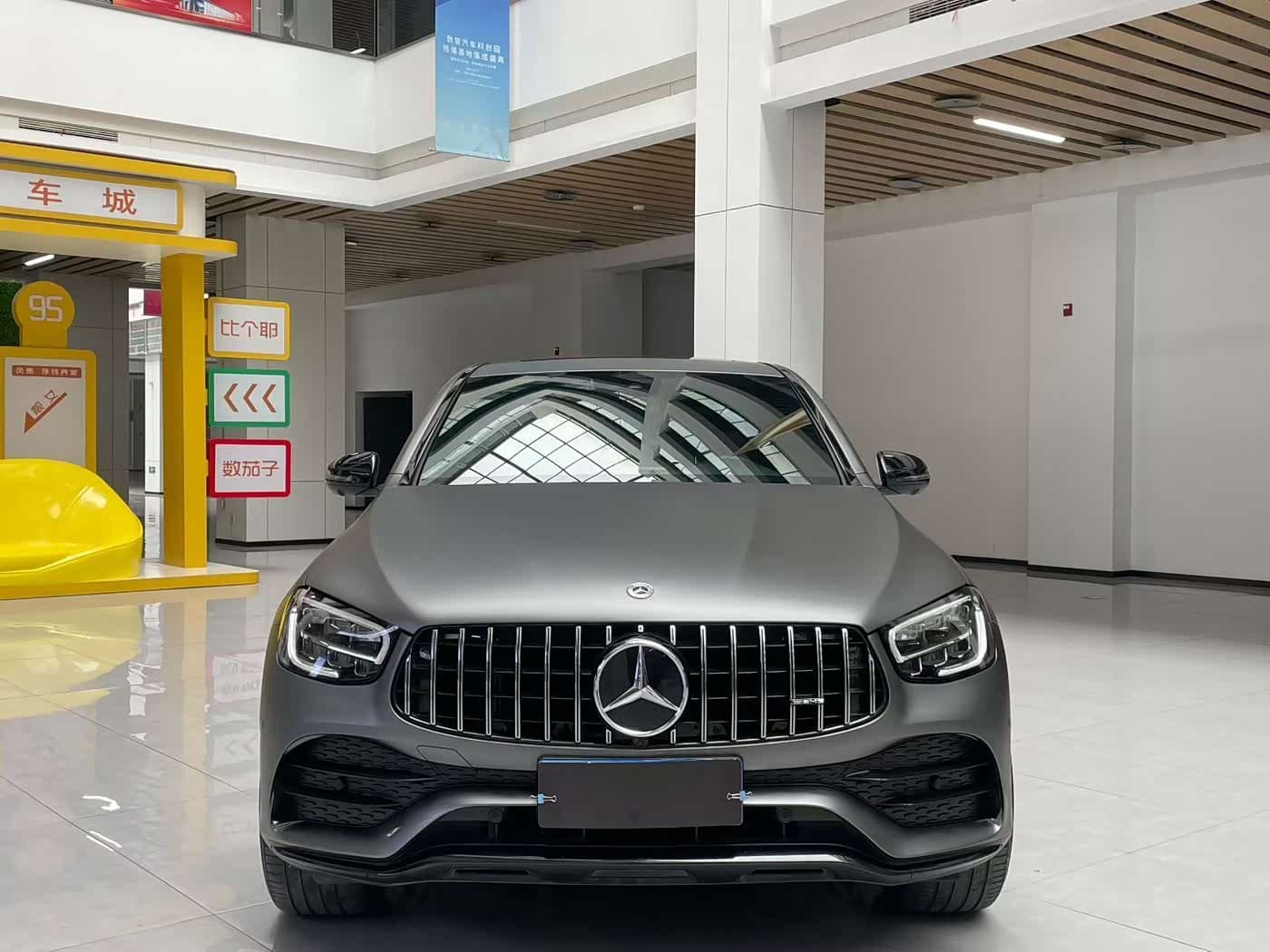 Mercedes-Benz GLC Coupe 2021 — Фото 2/9