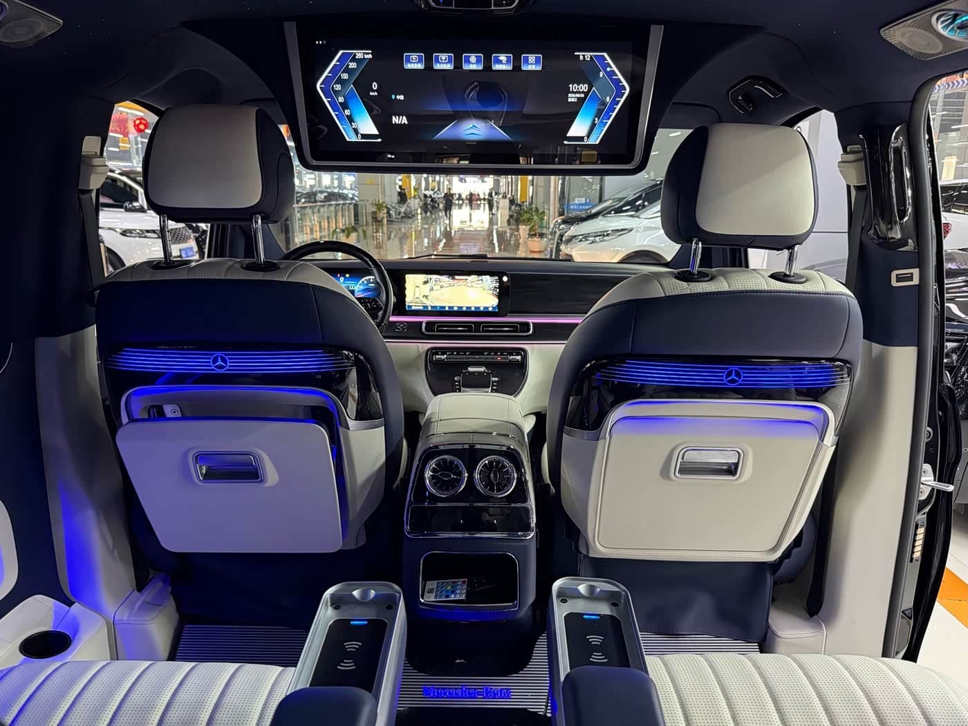 Mercedes-Benz Vito 2025 — Фото 10/19