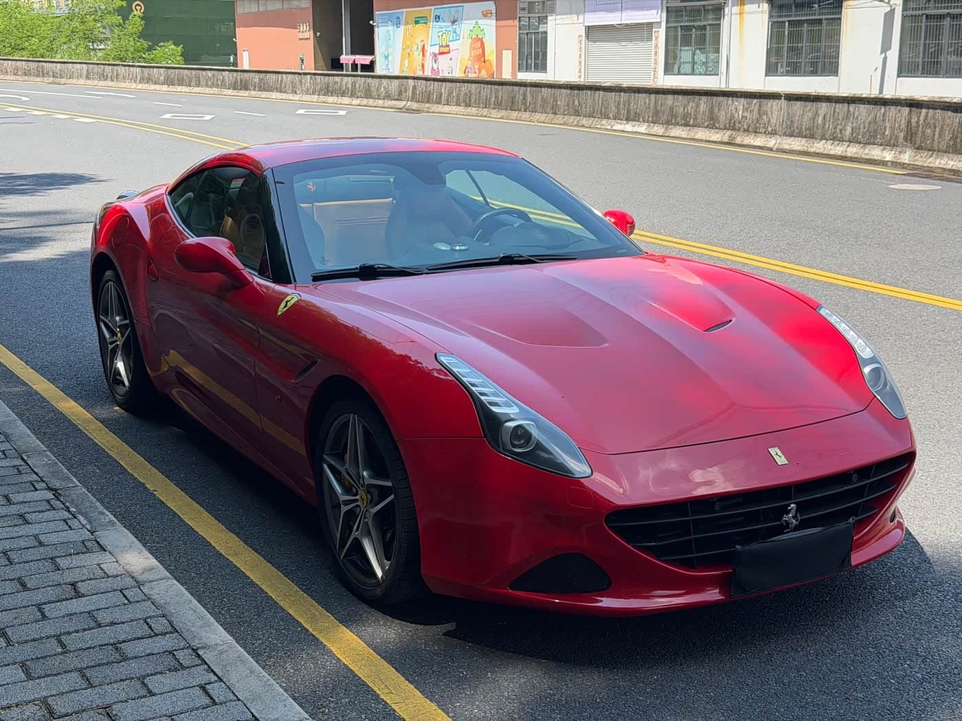 Ferrari California T 2016 — Фото 3/10