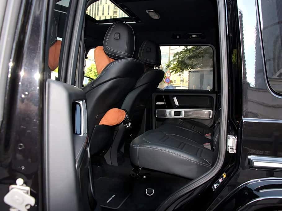 Mercedes-Benz G-Class 2025 — Фото 8/19