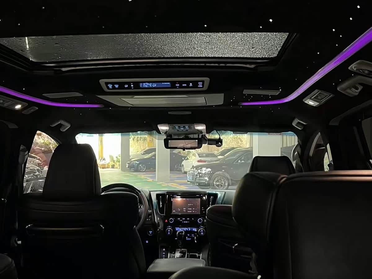Toyota Vellfire 2020 — Фото 5/9