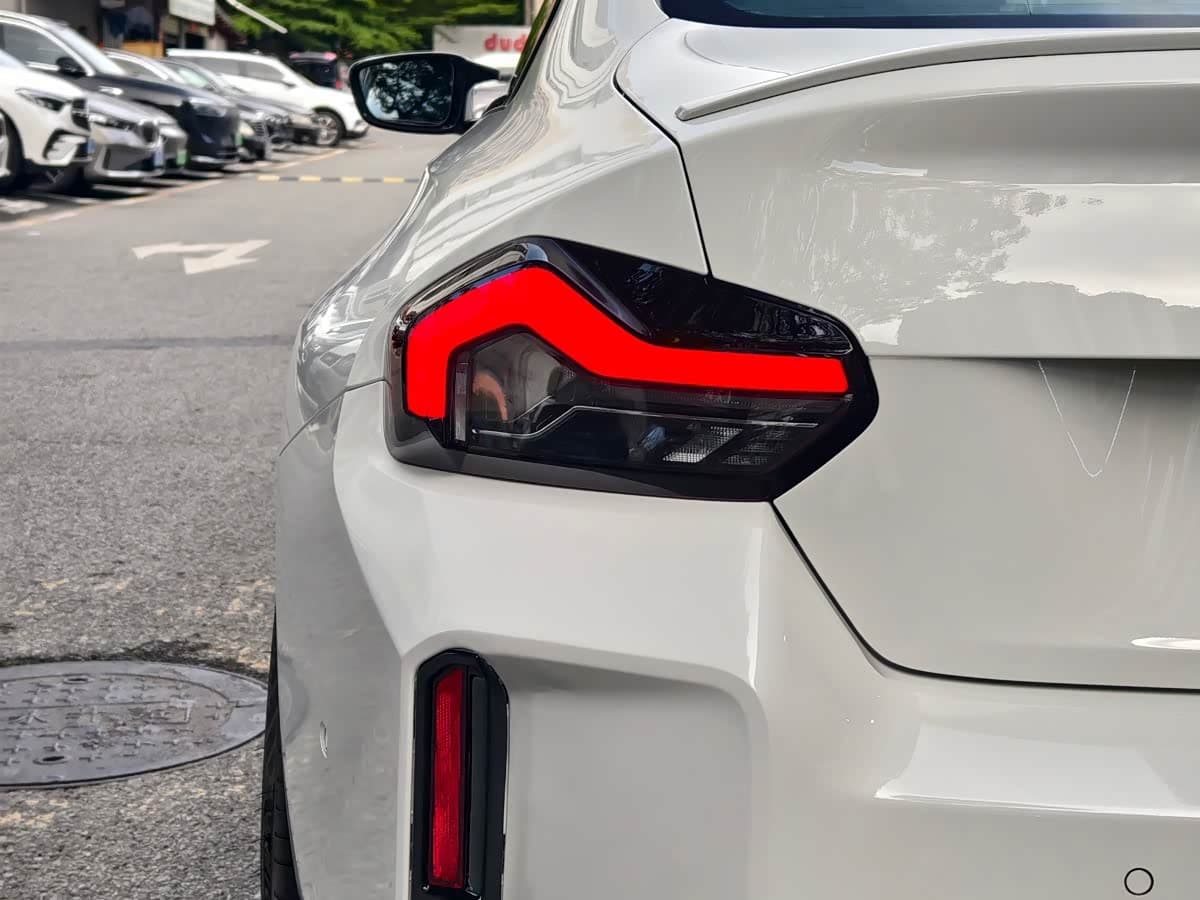 BMW M2 2023 — Фото 6/10