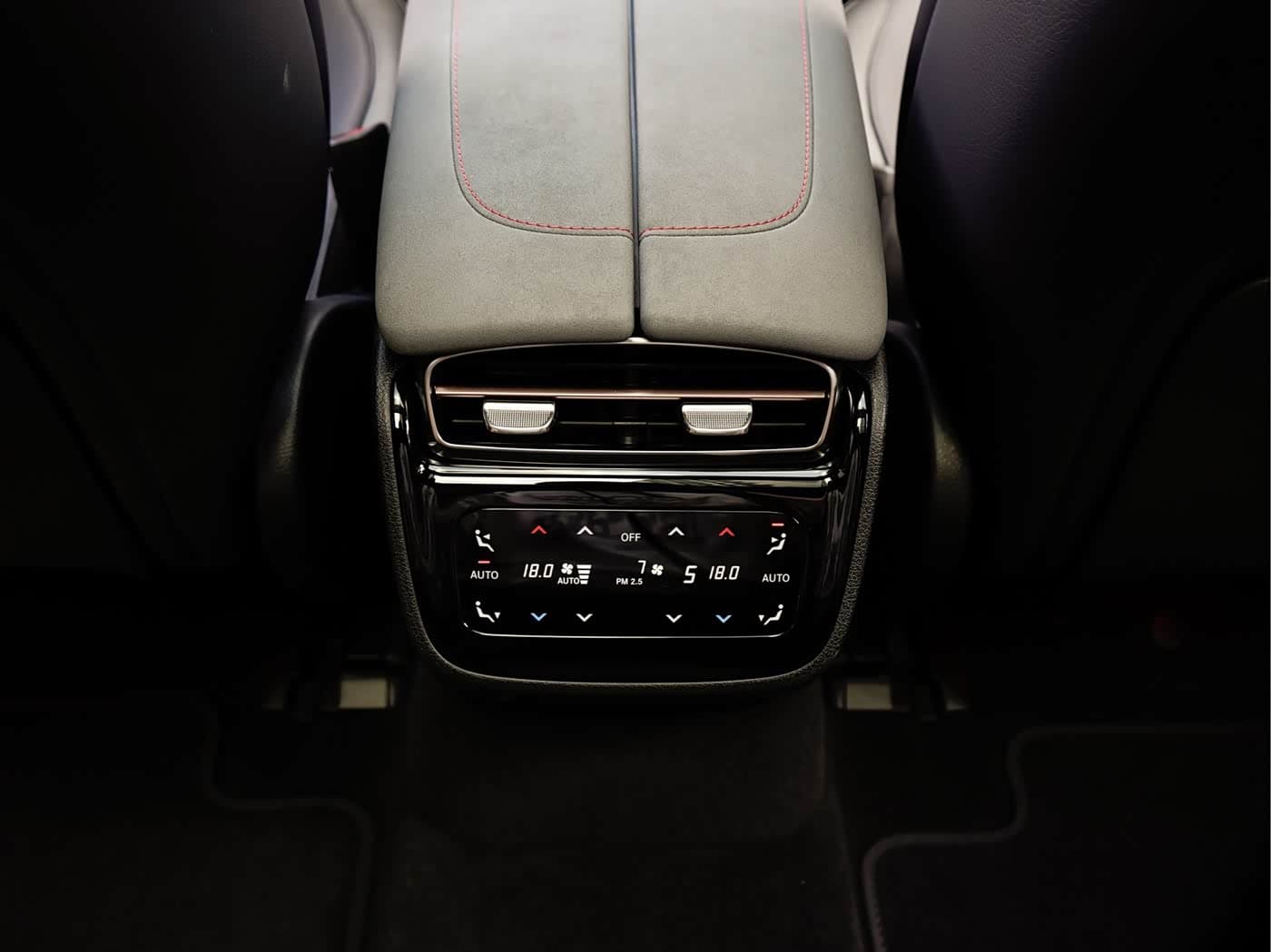 Mercedes-Benz EQS AMG 2026 — Фото 19/20