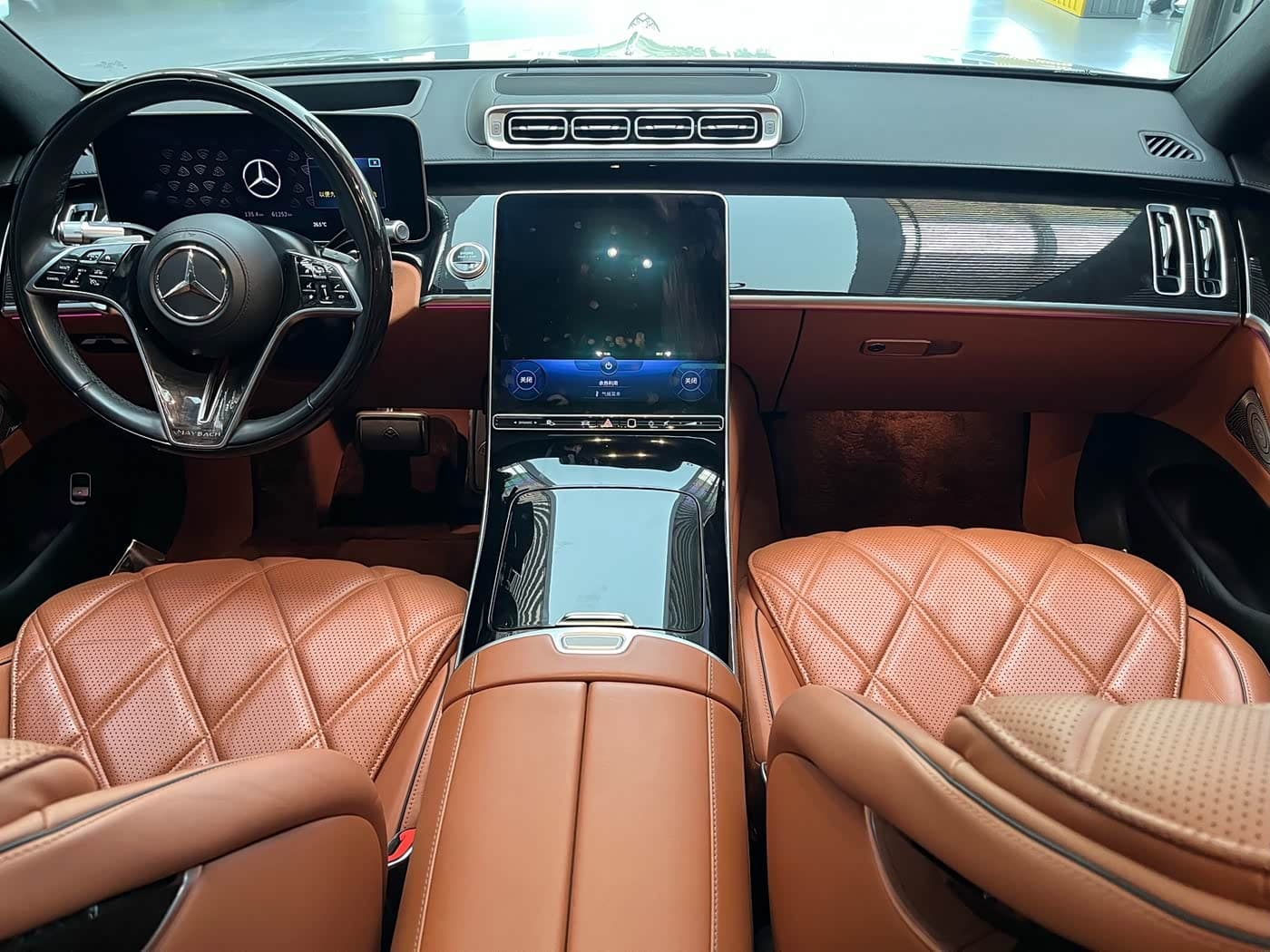 Mercedes-Benz Maybach S-Class 2023 — Фото 14/18
