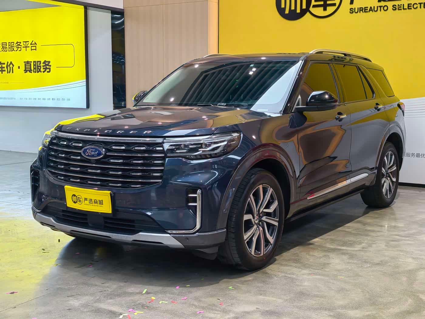 Ford Explorer 2023 — Фото 1/12