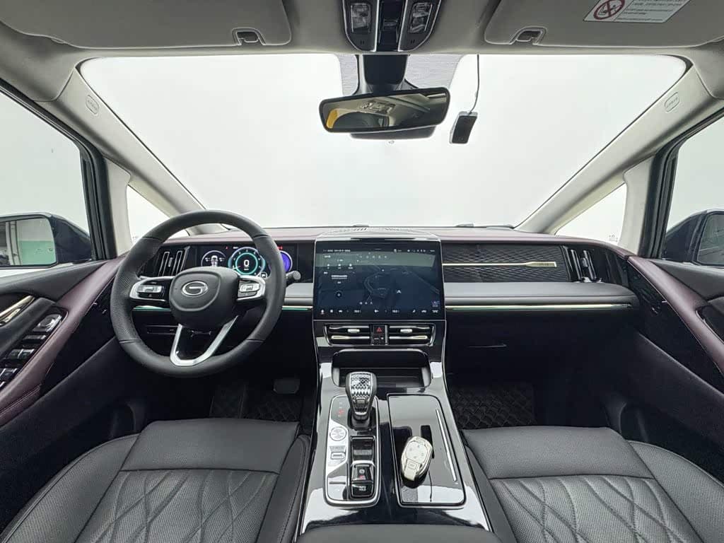 GAC Trumpchi Trumpchi M8 2024 — Фото 15/20