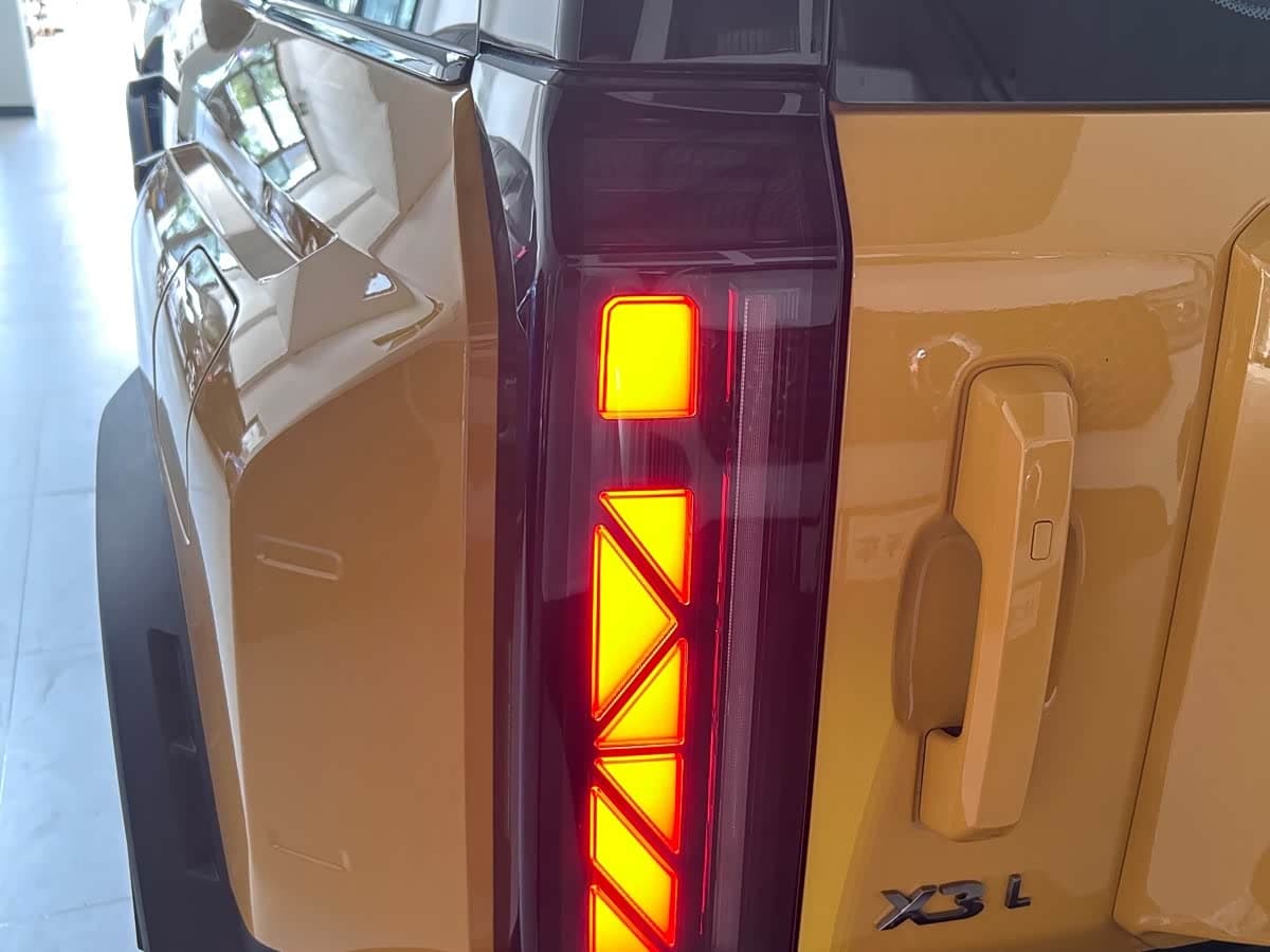 Chery Fengyun Storm X3L 2025 — Фото 16/17