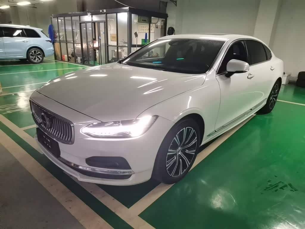 Volvo S90, 2020