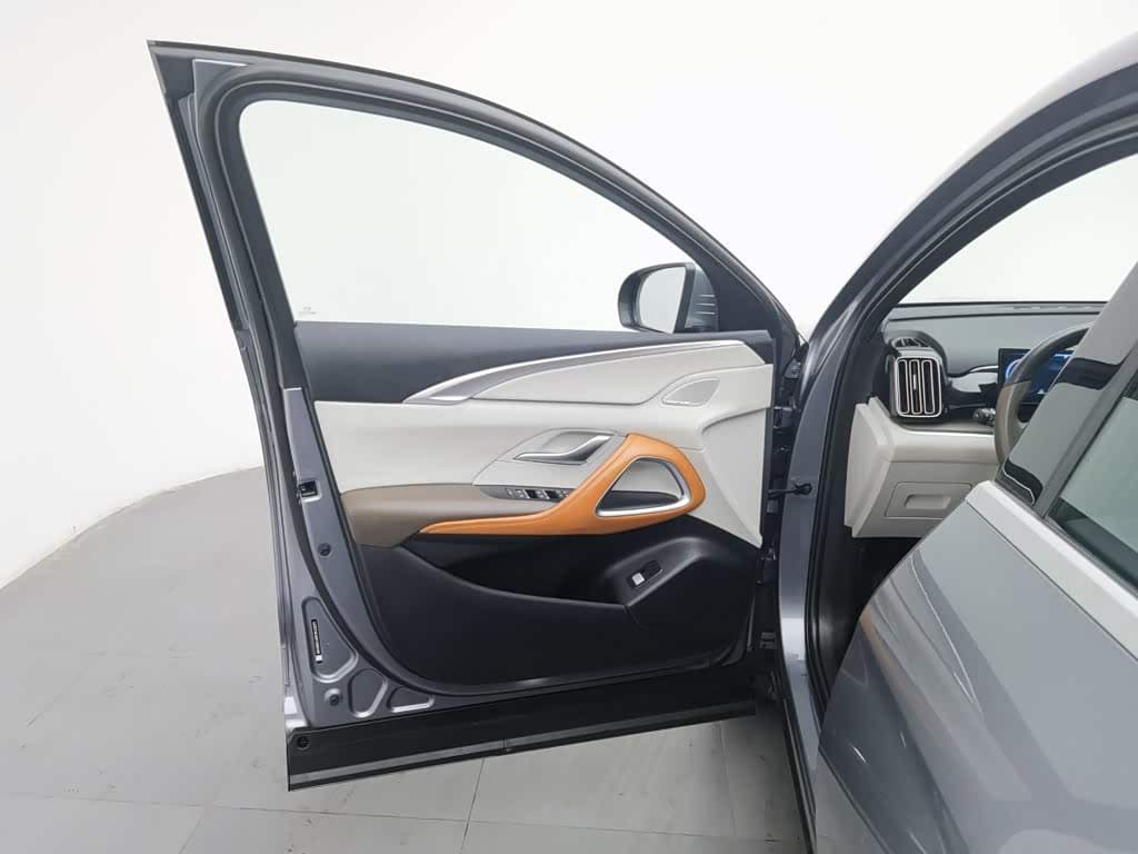 BYD Song Pro New Energy 2023 — Фото 8/20