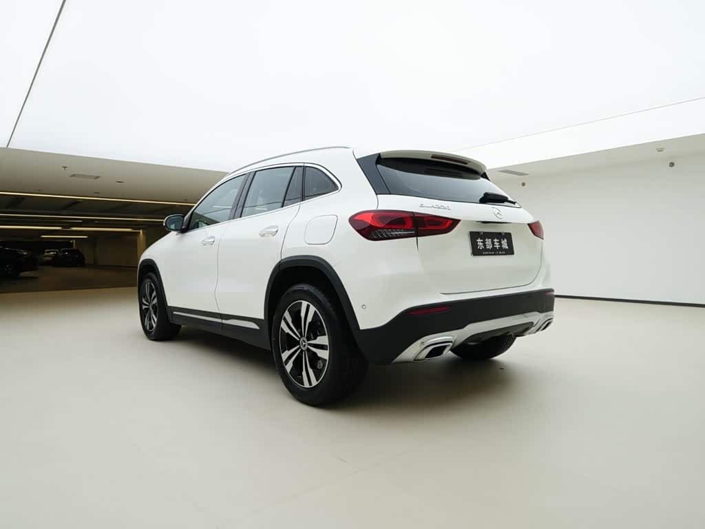 Mercedes-Benz GLA 2022 — Фото 5/20