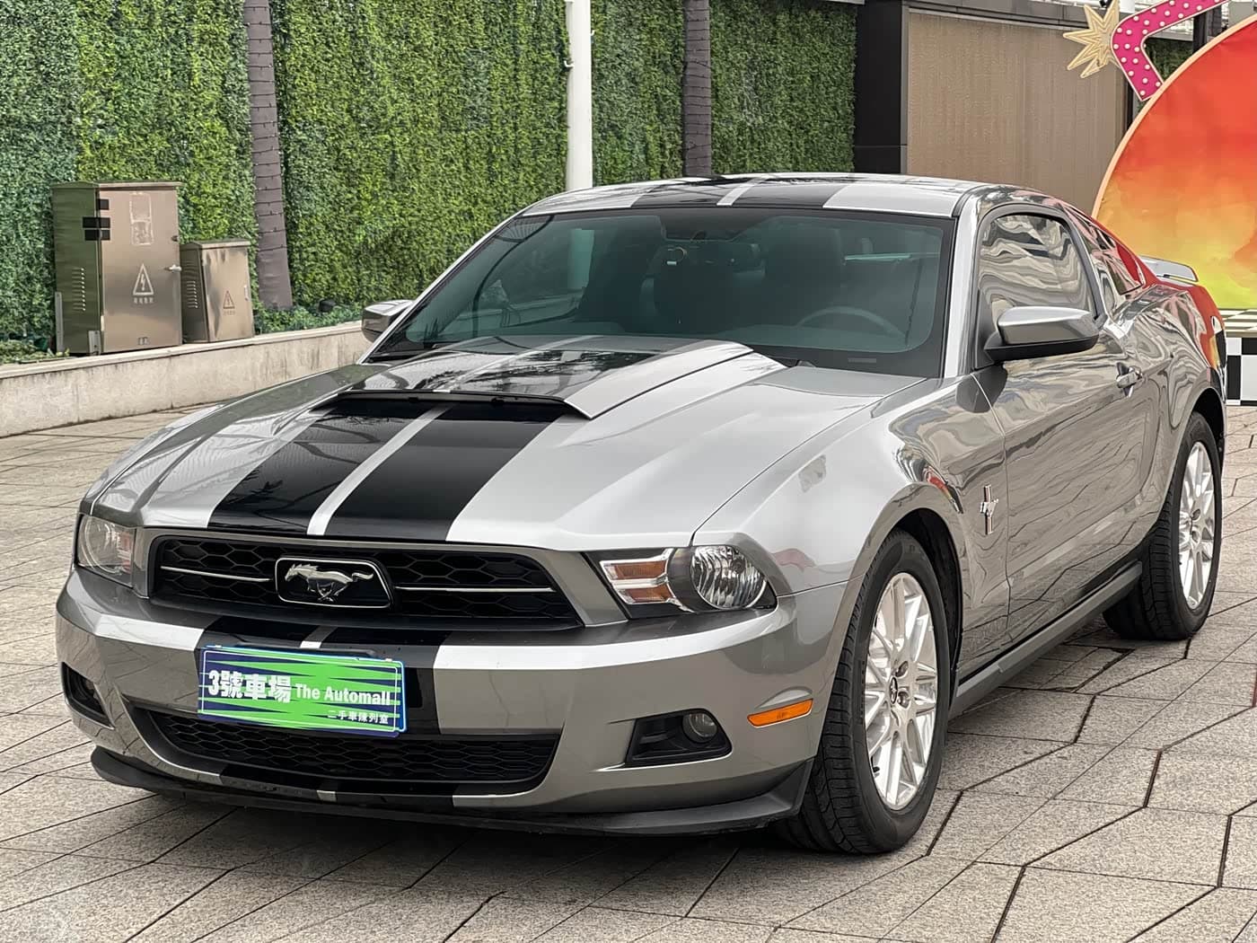 Ford Mustang 2013 — Фото 1/20
