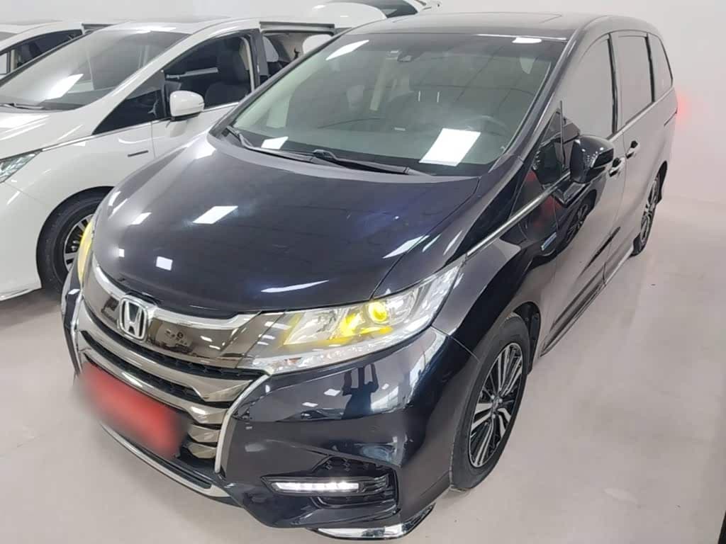 Honda Odyssey 2021 — Фото 2/20