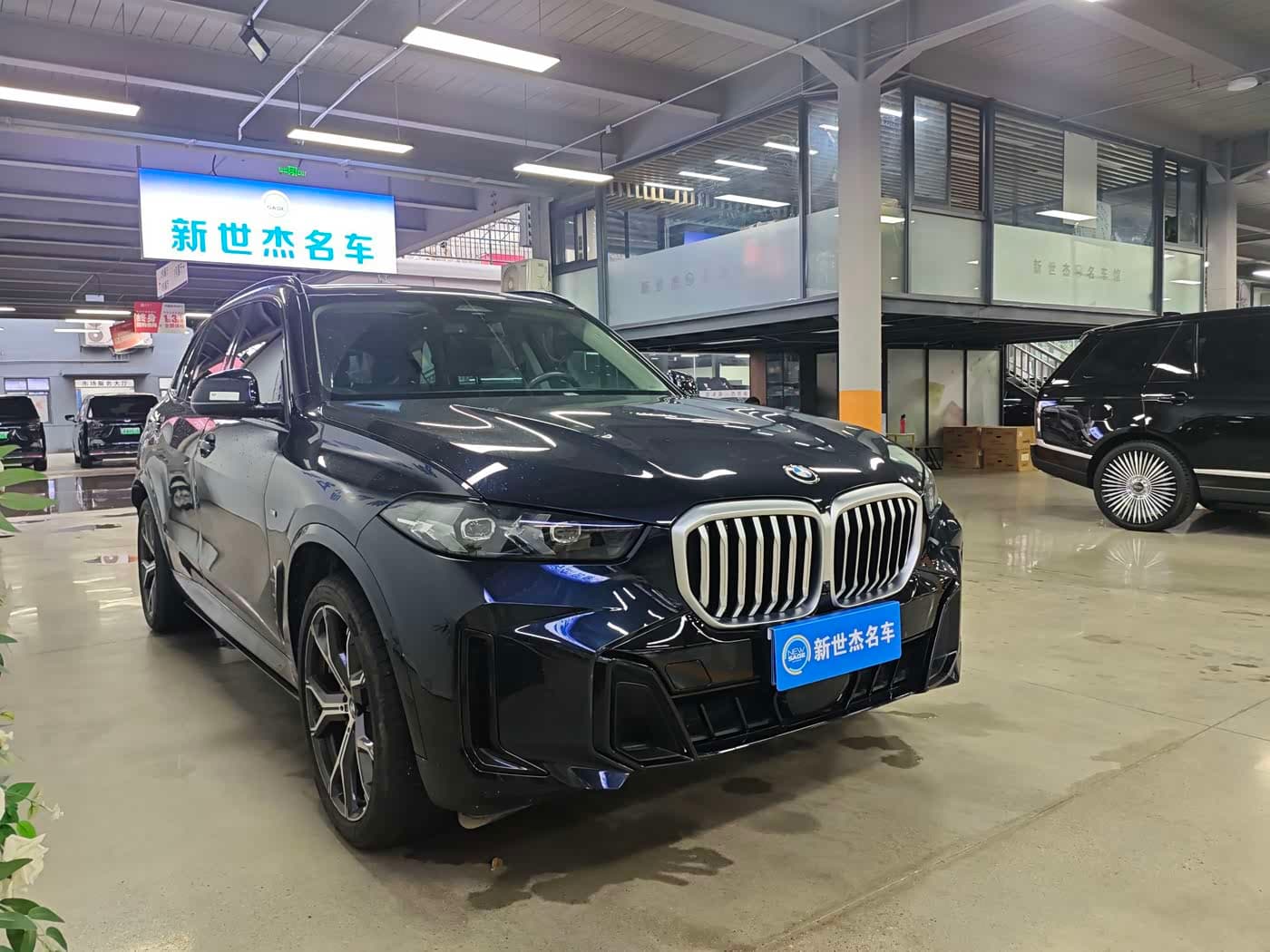 BMW X5 2024 — Фото 3/10