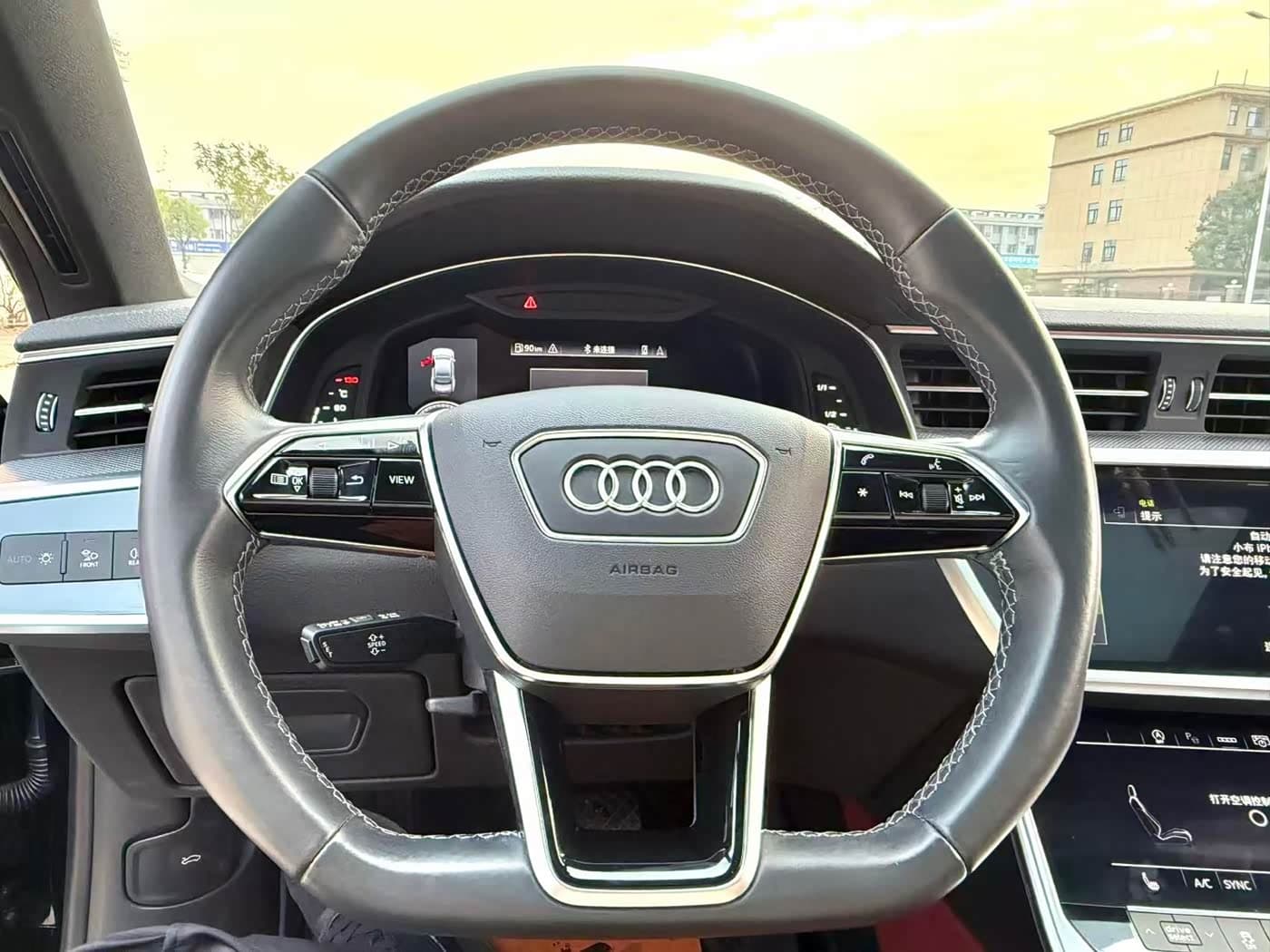 Audi A7L 2023 — Фото 16/20