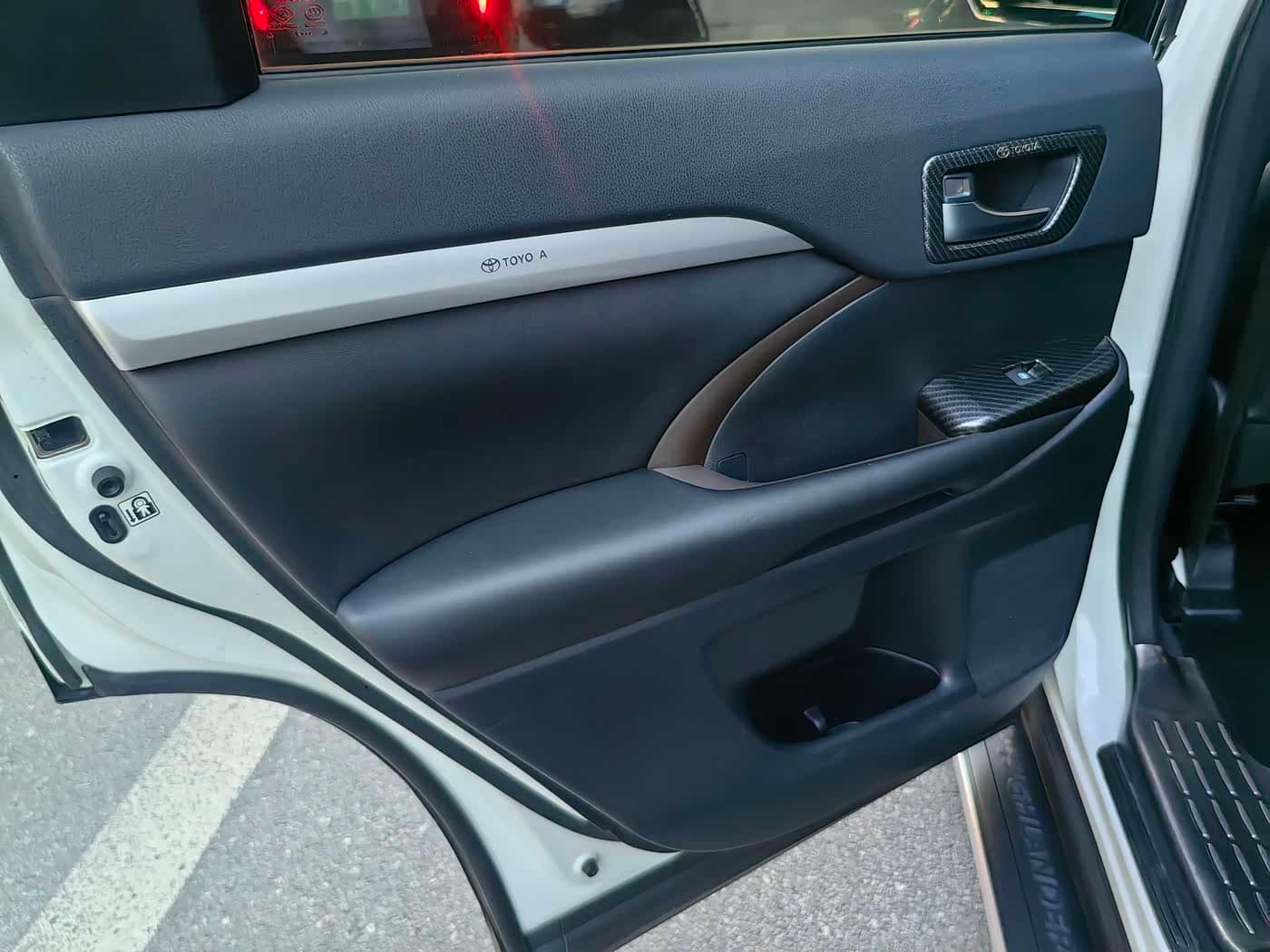 Toyota Highlander 2016 — Фото 13/20