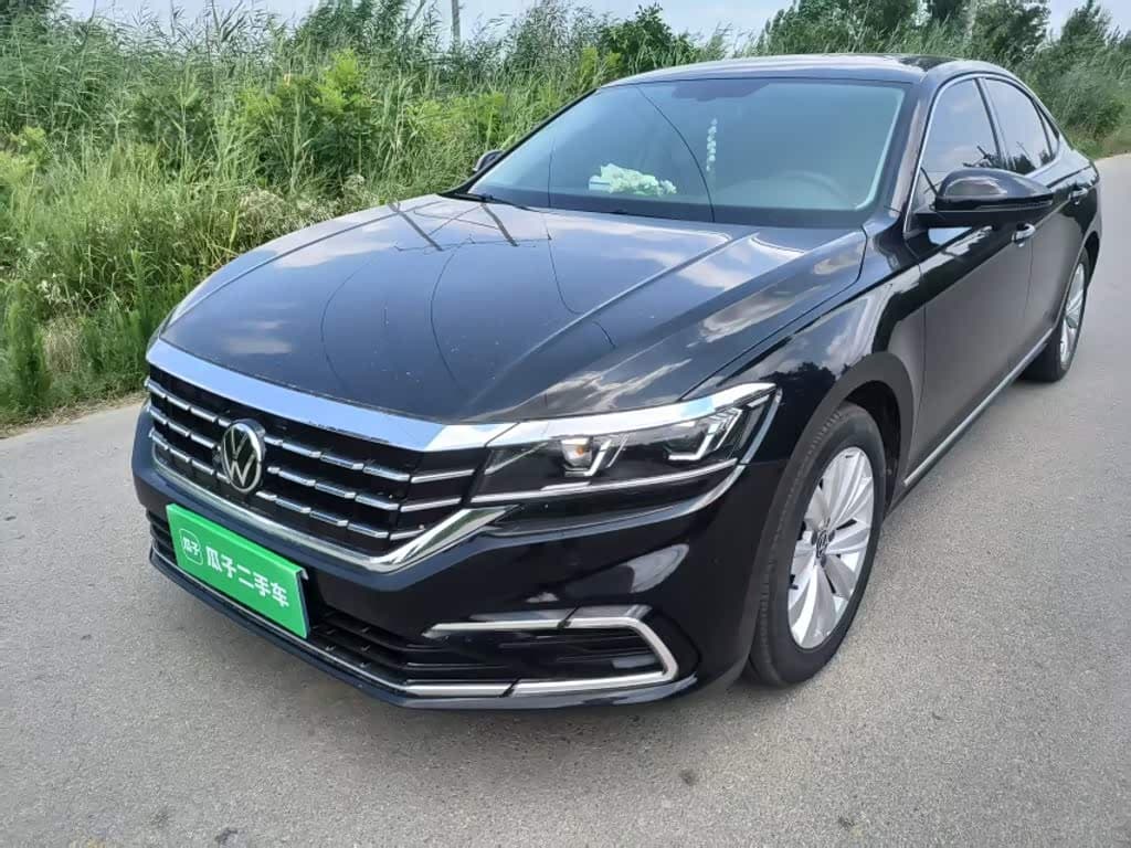 Volkswagen Passat 2021 — Фото 1/20