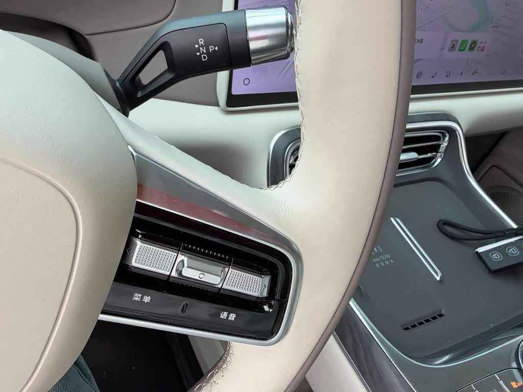 Geely Galaxy Galaxy M9 2026 — Фото 10/14