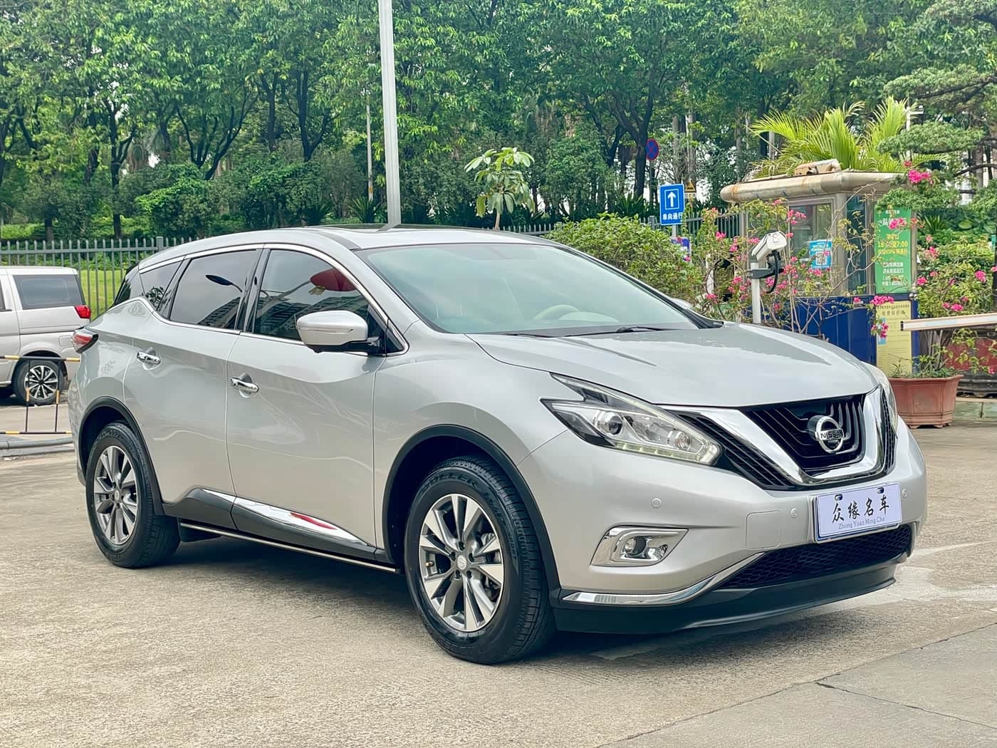 Nissan Murano 2019 — Фото 3/20