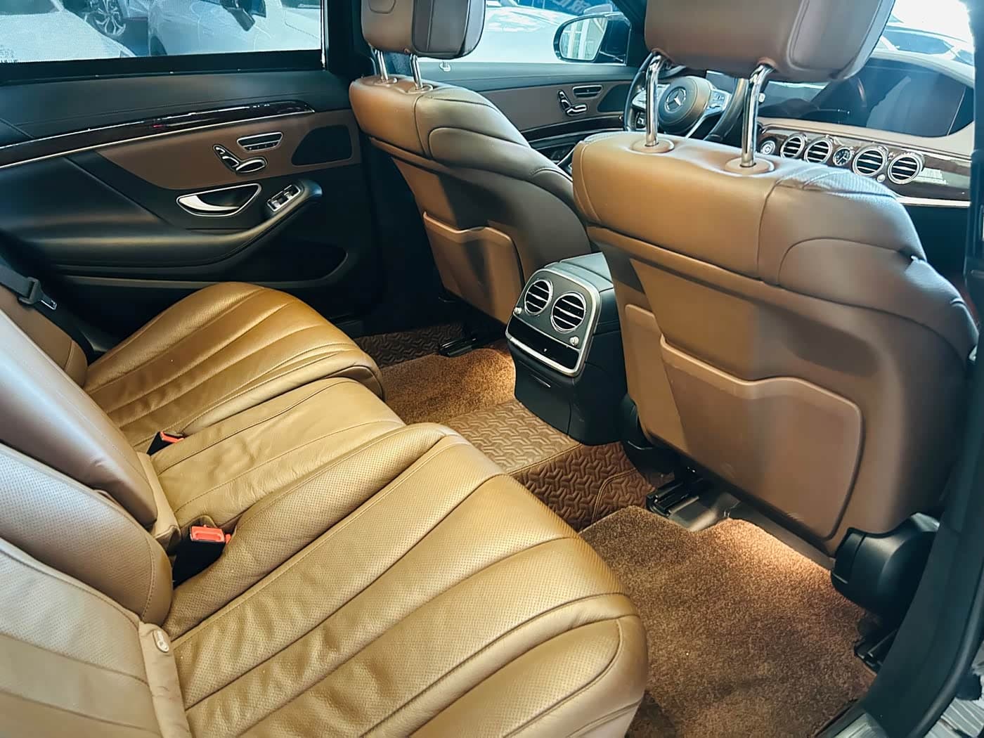 Mercedes-Benz S-Class 2020 — Фото 16/19