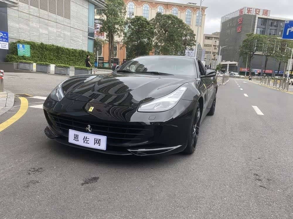 Ferrari GTC4Lusso, 2020