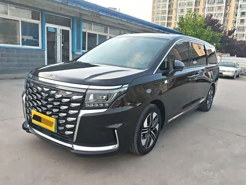 JAC Refine Refine RF8 PHEV 2025 — Фото 1/8
