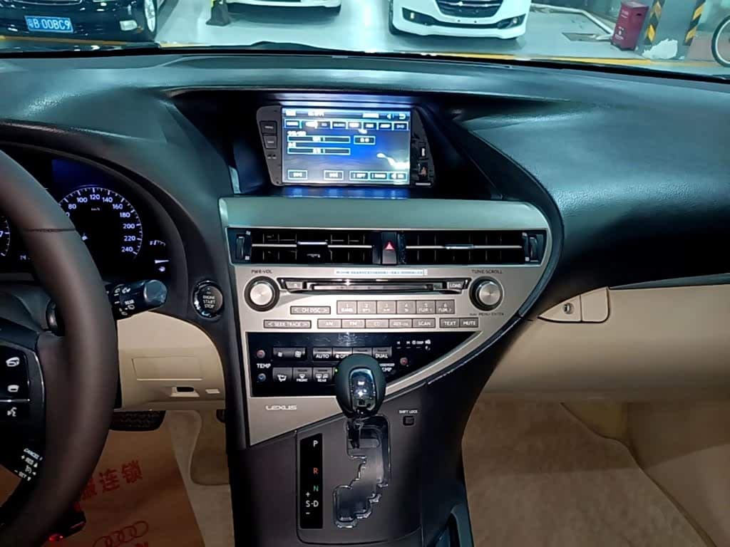 Lexus RX Classic 2015 — Фото 13/20