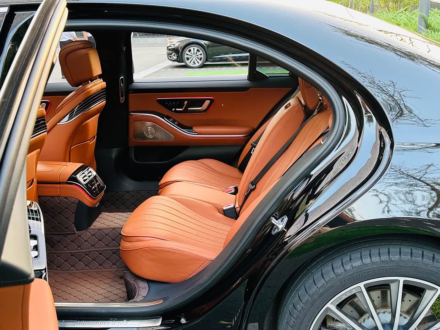 Mercedes-Benz S-Class 2022 — Фото 12/20