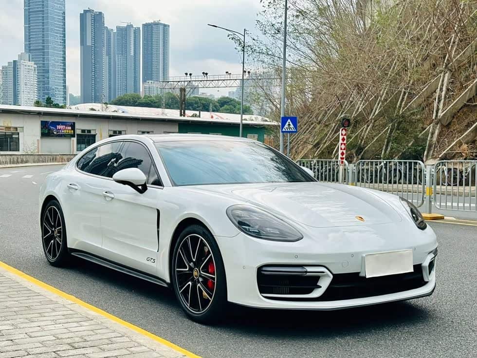 Porsche Panamera 2023 — Фото 3/19