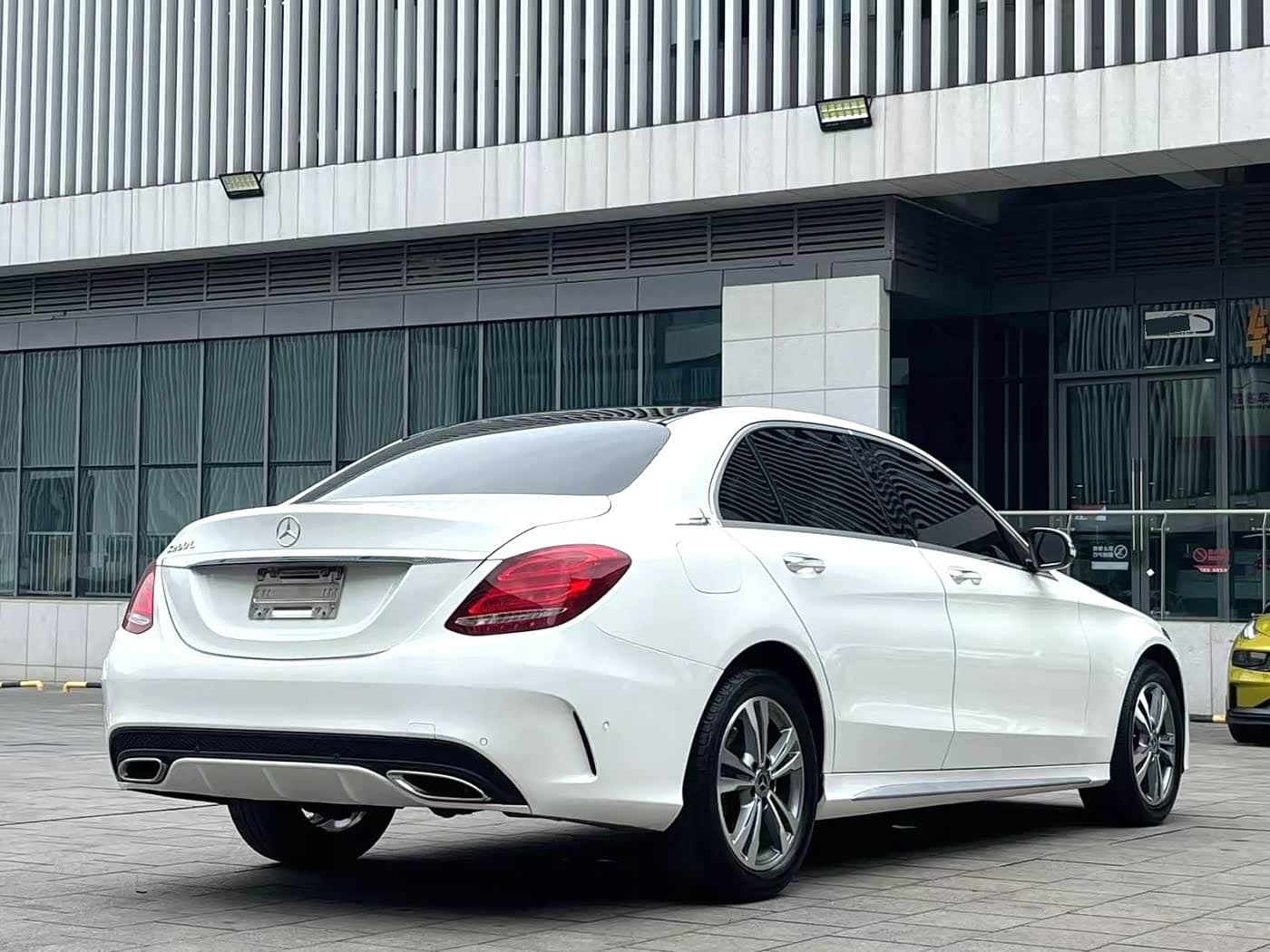 Mercedes-Benz C-Class 2017 — Фото 12/12